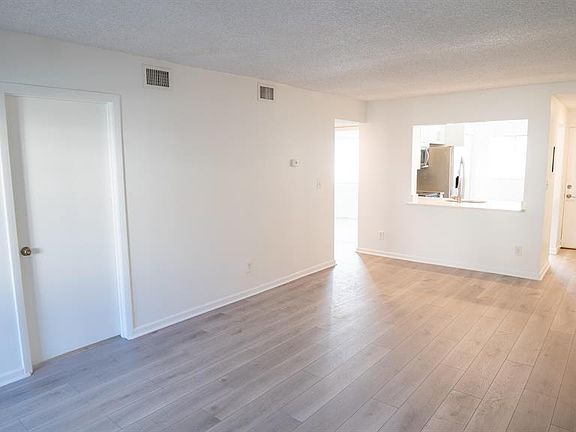 3rd image of 136 NW 60th Ave #7