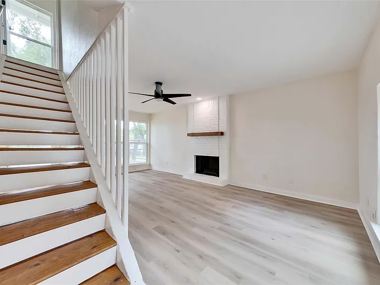 1905 Woodland Ave #A — Photo 11