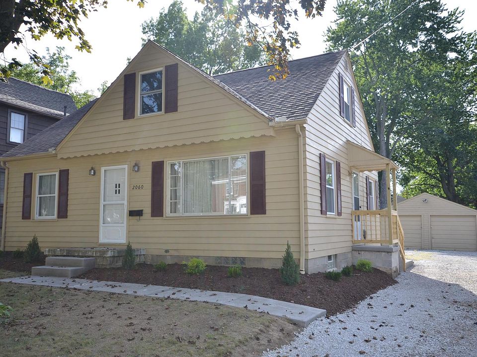 1st image of 2060 12th St