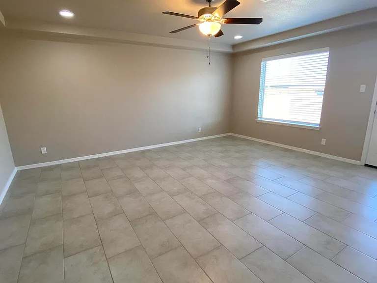 245 Malta St — Photo 20