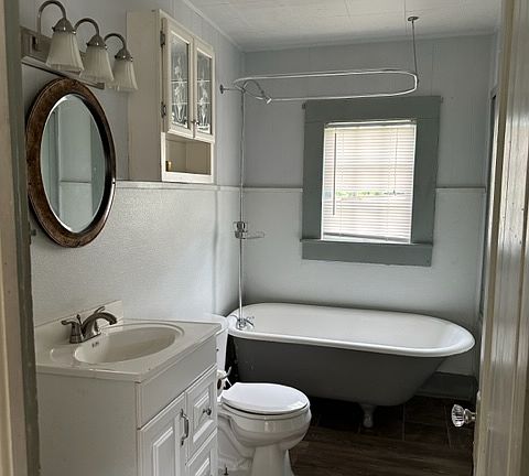 5th image of 508 NW 6th St