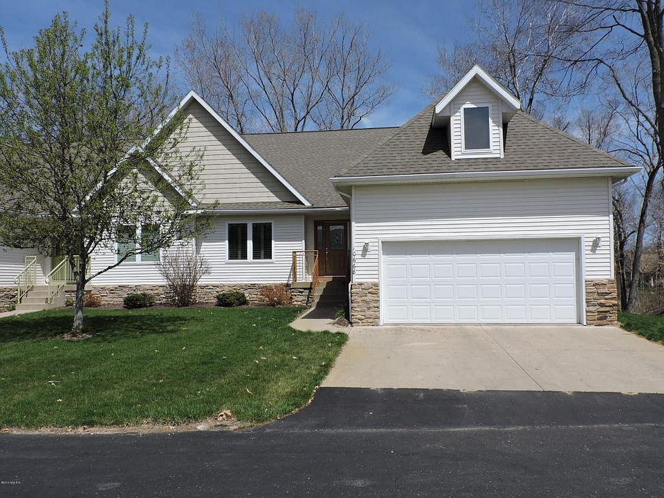1st image of 10668 Birchwood Ct