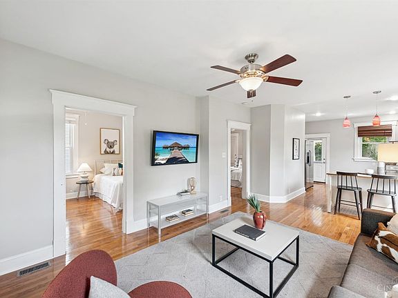 5th image of 5811 Grace Ave