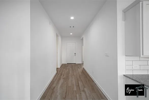 1728 Daylight Lake Dr — Photo 22