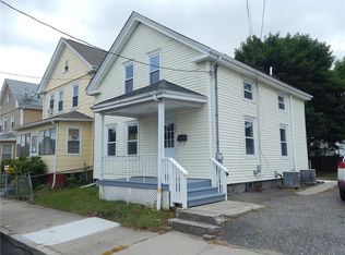 52 Hillwood St, Cranston, RI 02920