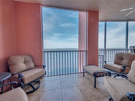 3rd image of 2745 1st St APT 904