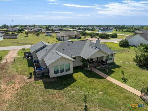 108 Silverado Dr, Bertram, TX 78605