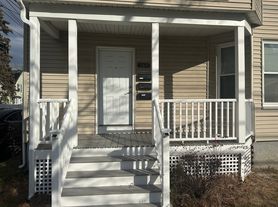 369 Eastern Ave, Lynn, MA