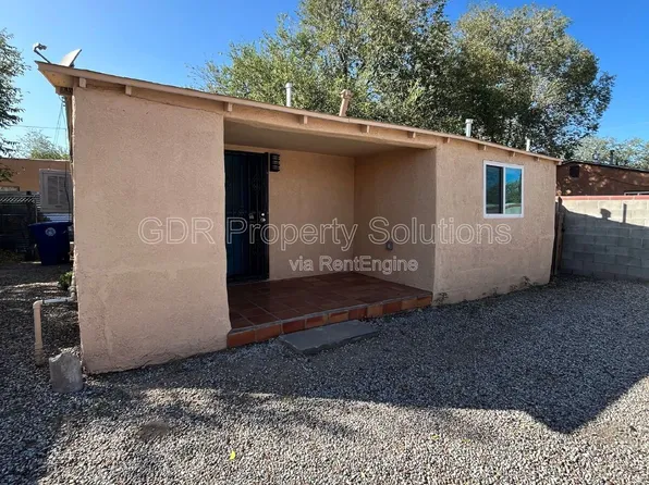 1717 Griegos Rd NW #B, Albuquerque, NM 87107