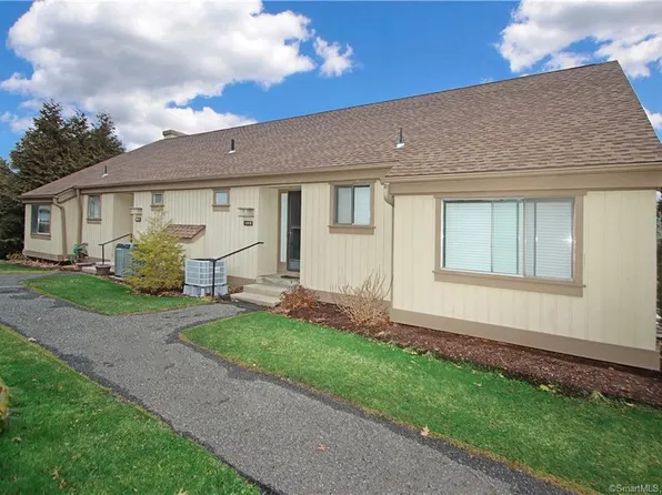 184 Heritage Village #B, Southbury, CT 06488
