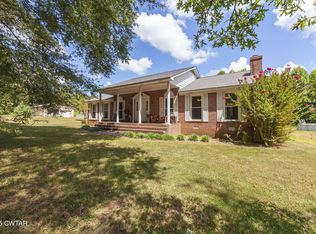 100 Eddie Arnold Rd, Bradford, TN 38316