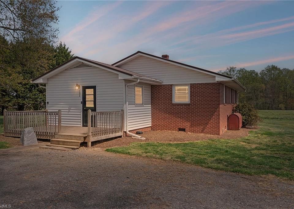 1st image of 151 Goodall Ln