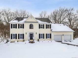 60 Melissa Ln, Prospect, CT 06712
