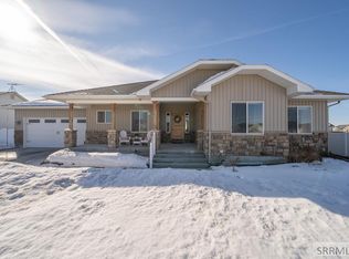 681 Manchester Ln, Idaho Falls, ID 83402