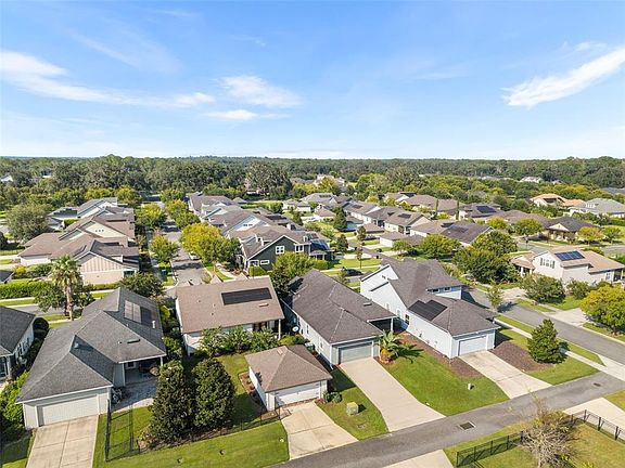 5th image of 11883 SW 28TH AVENUE