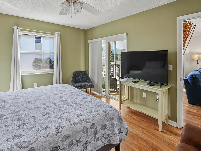 2936 Lake Shore Dr #310 — Photo 7