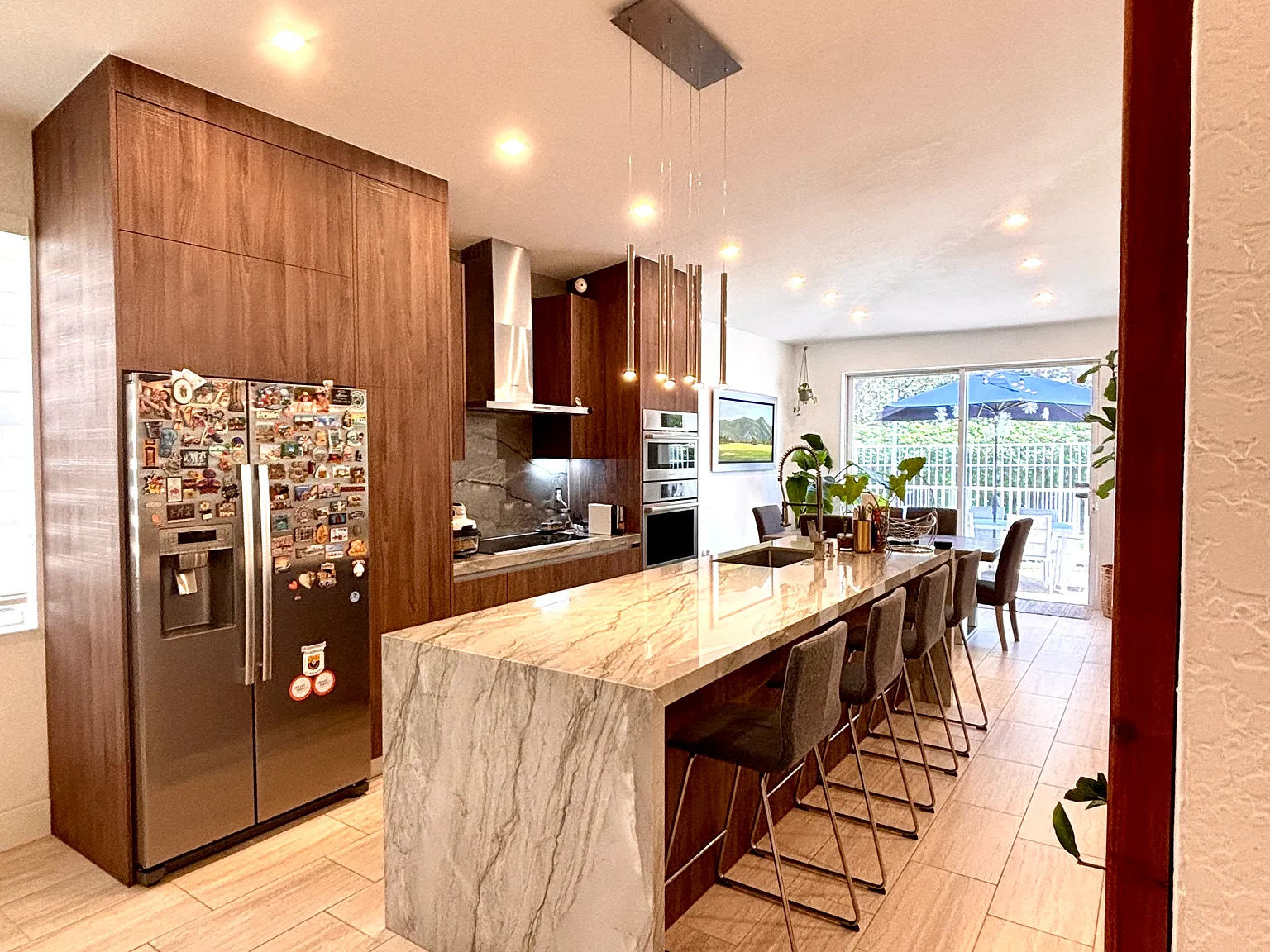 3 bed, 1324 sqft, $3,350 — Photo 3