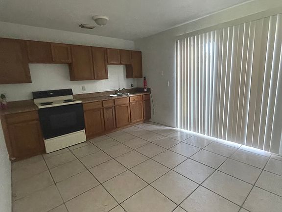 5th image of 1537 Barbarie Ln #1537