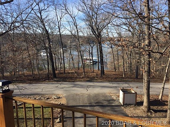 3rd image of 384 Grand View Dr