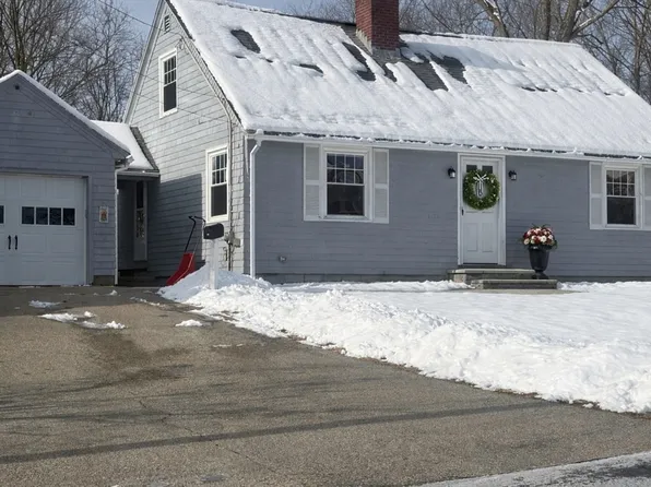 40 Longview St, Haverhill, MA 01830