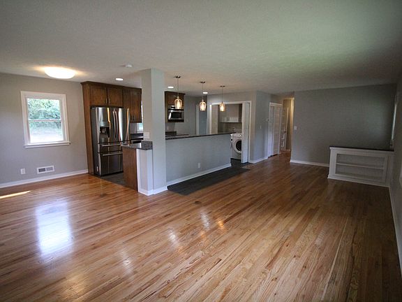 2nd image of 3357 S 108th St