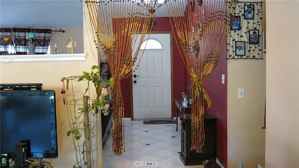 3 bed, 1826 sqft, $3,500 — Photo 4