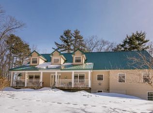 2 Spider View Rd, Sebago, ME 04029