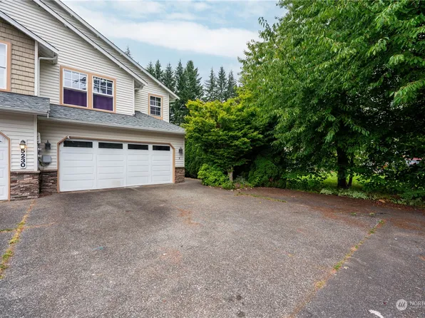 5230 122 Place NE #B, Marysville, WA 98271