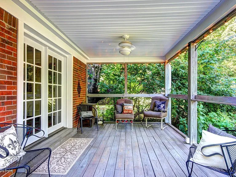 11207 Seatonville Rd — Photo 18
