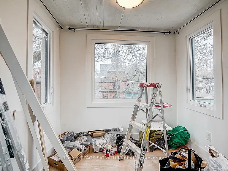 252 Annette St #2 — Photo 14