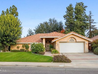2000 Dell Oak Ln, Bakersfield, CA, 93311