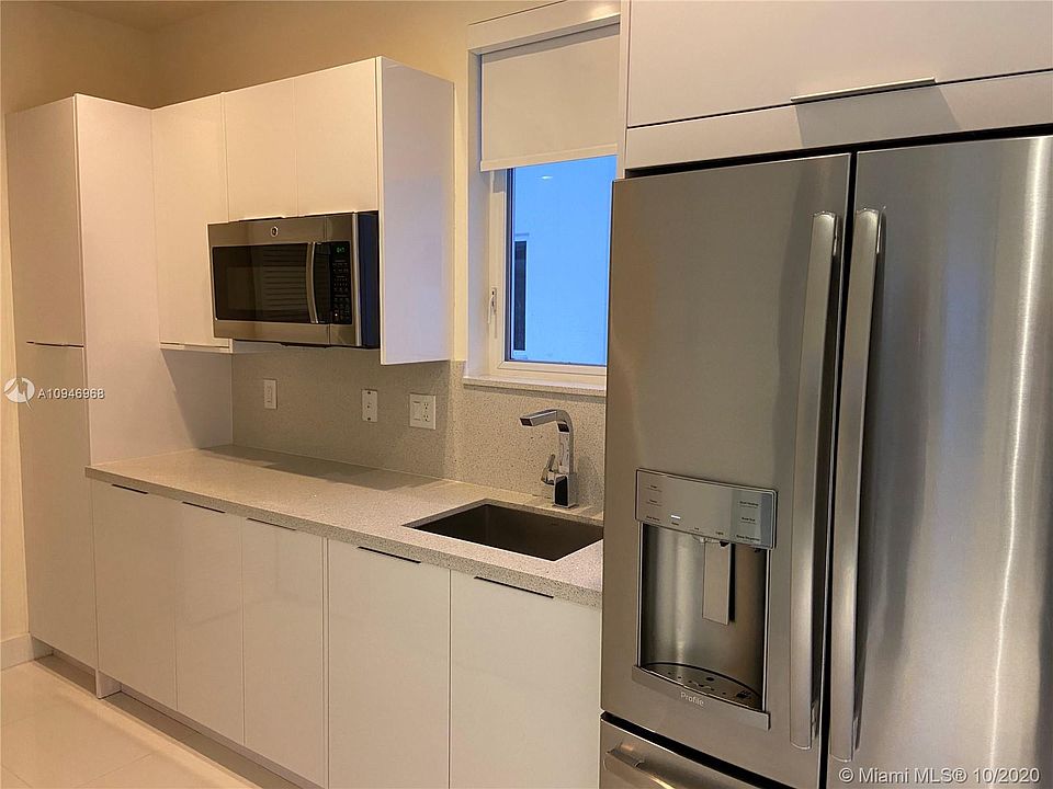 1st image of 10425 NW 63rd Ter #10425