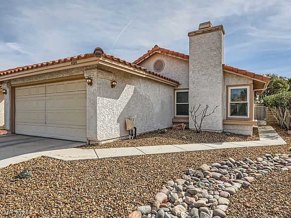 3rd image of 4694 Belshire Dr