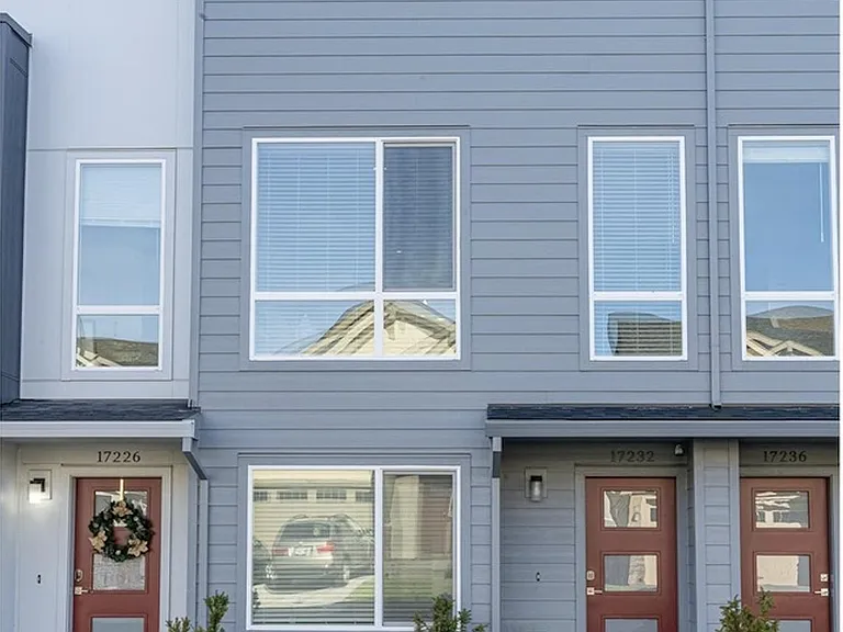 17232 SW Kite Ln — Photo 3