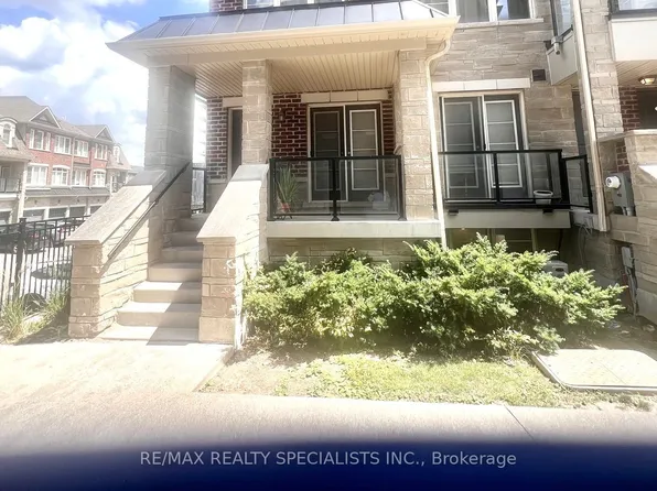 200 Veterans Dr Unit 166, Brampton, ON L7A 4S6