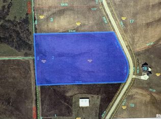 2210 Olof Krans Ave, Galva, IL 61434