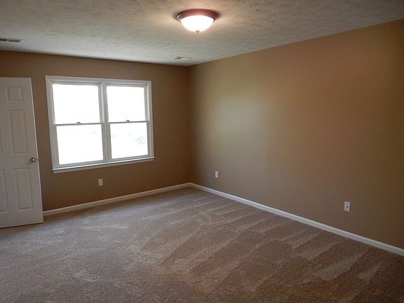 4th image of 903 Charwood Dr