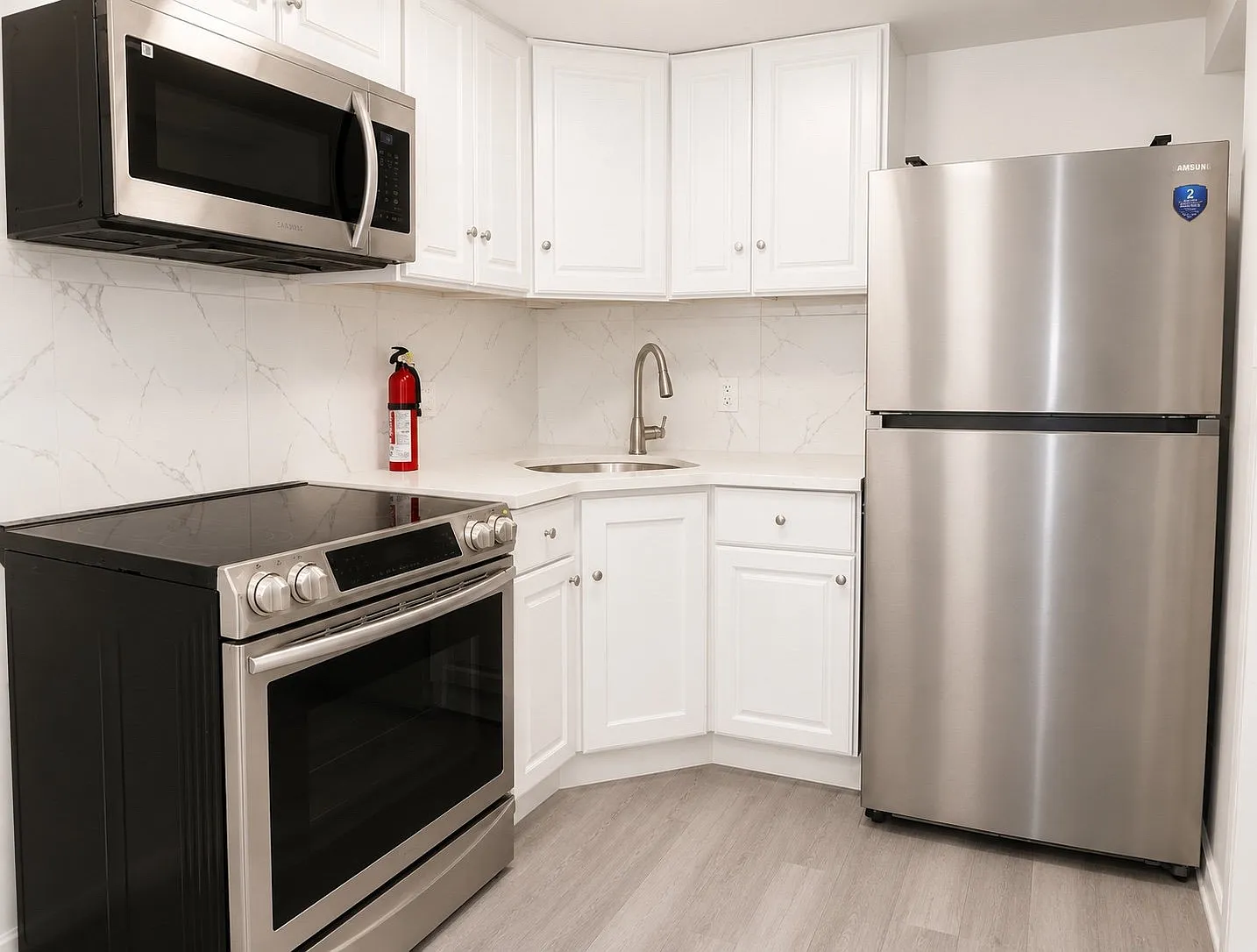 3 bed, 1400 sqft, $1,700 — Photo 4