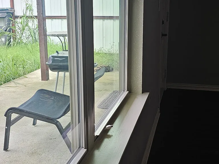 4701 Interstate Highway 30 — Photo 19