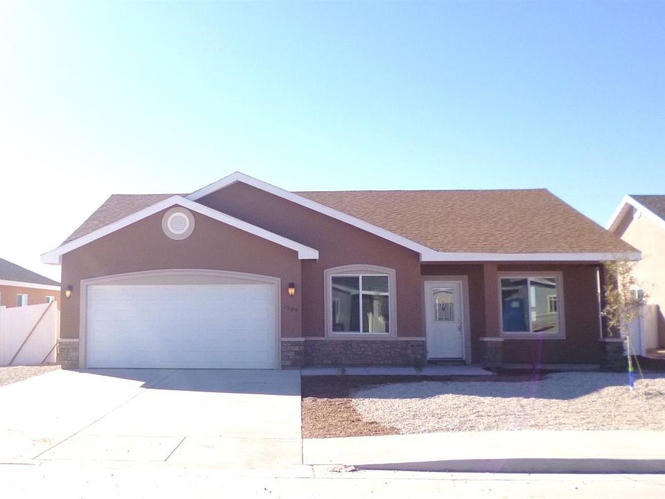 1st image of 1509 W Champ Clark Ct