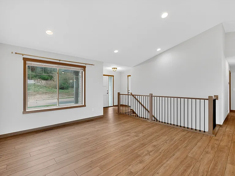 2412 Hadley Hills Dr NE — Photo 15