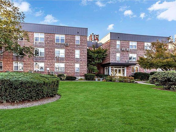 2nd image of 530 Dubois Ave APT 3A