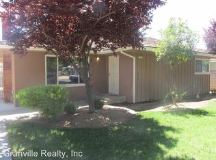 915 W Fedora Ave, Fresno, CA 93705