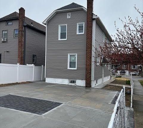 2nd image of 218-11 119th Avenue