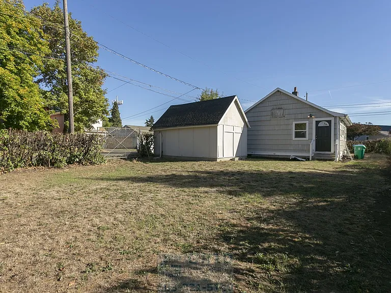7537 SE 51st Ave — Photo 14