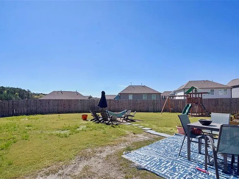 3605 Broadwick Ln — Photo 24