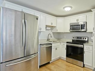 165-165 Chestnut St #R, Foxboro, MA 02035