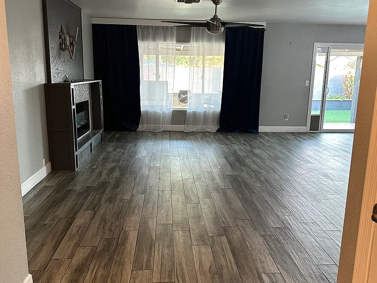2203 W El Prado Rd — Photo 4