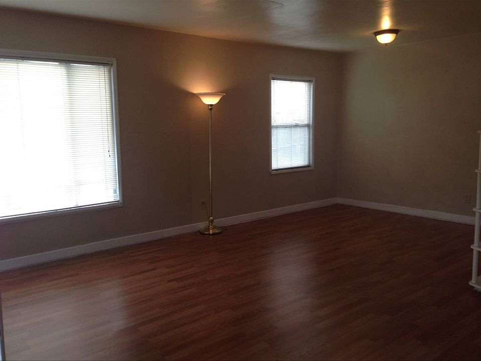 1st image of 2822 14th St #1