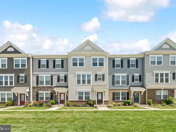 1806 Sag Harbor Ln, Fredericksburg, VA 22401